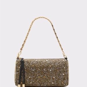 Elegant bag with a lot of shine